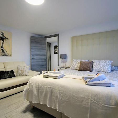 Tess Villa Fleury Alhaurin de la Torre Bagian luar foto