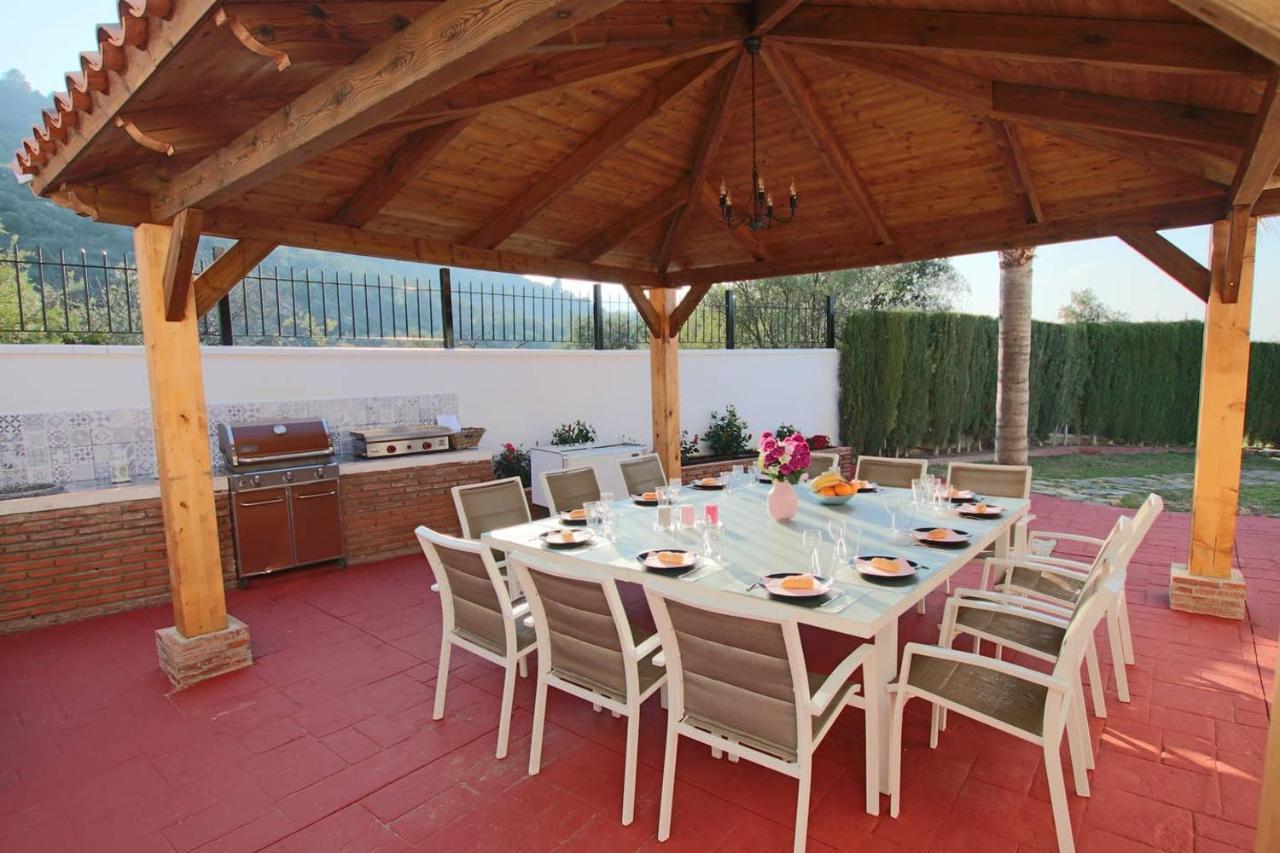 Tess Villa Fleury Alhaurin de la Torre Bagian luar foto